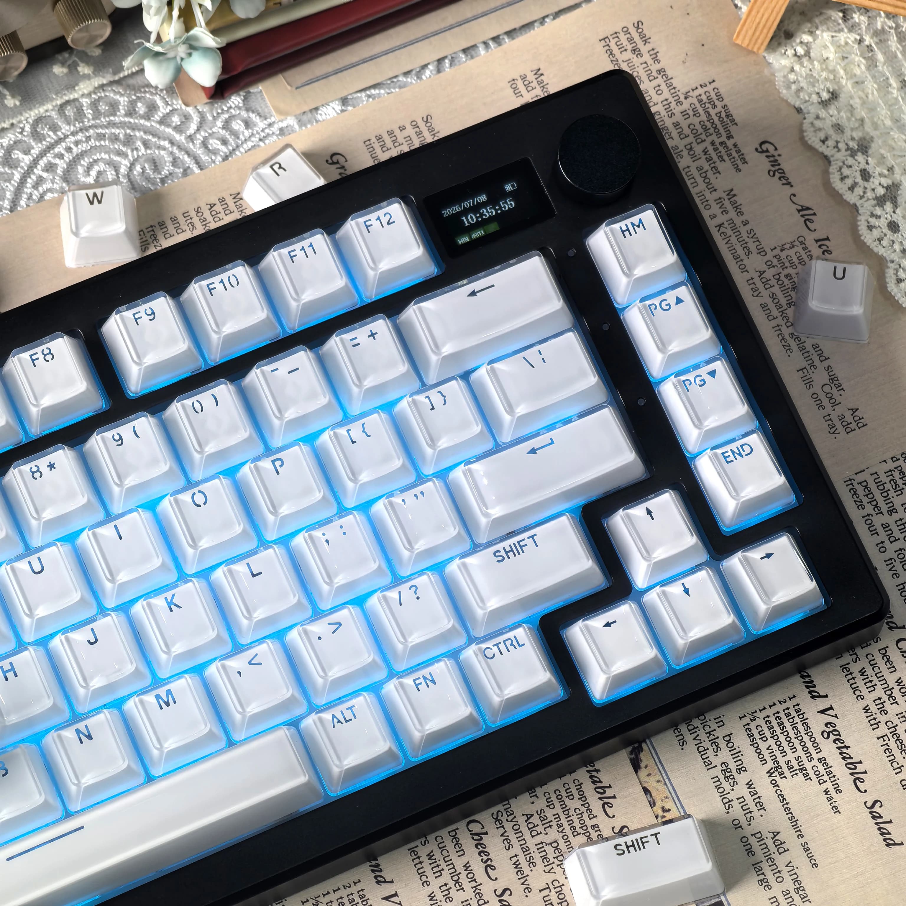 MAIMOOO Translucent Keycaps Jelly Jello Pink 123 Keys Layout White DIY Backlit Crystal Keycaps For Mechanical Keyboard