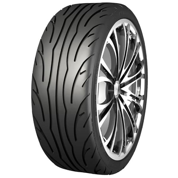Nankang NS-2R Racing Medium 180 235/45-17
