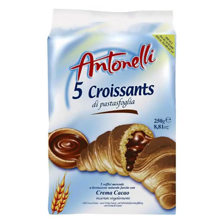 Croissant med kakaokräm fyllning