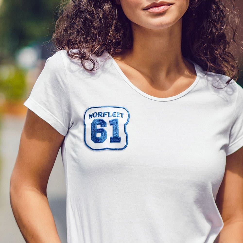 Henkilökohtainen monivärinen kirjailtu Sport Patch nimellä ja numerolla Urheilutapahtuma Cheer tarvikkeet Lahja urheilun ystävälle