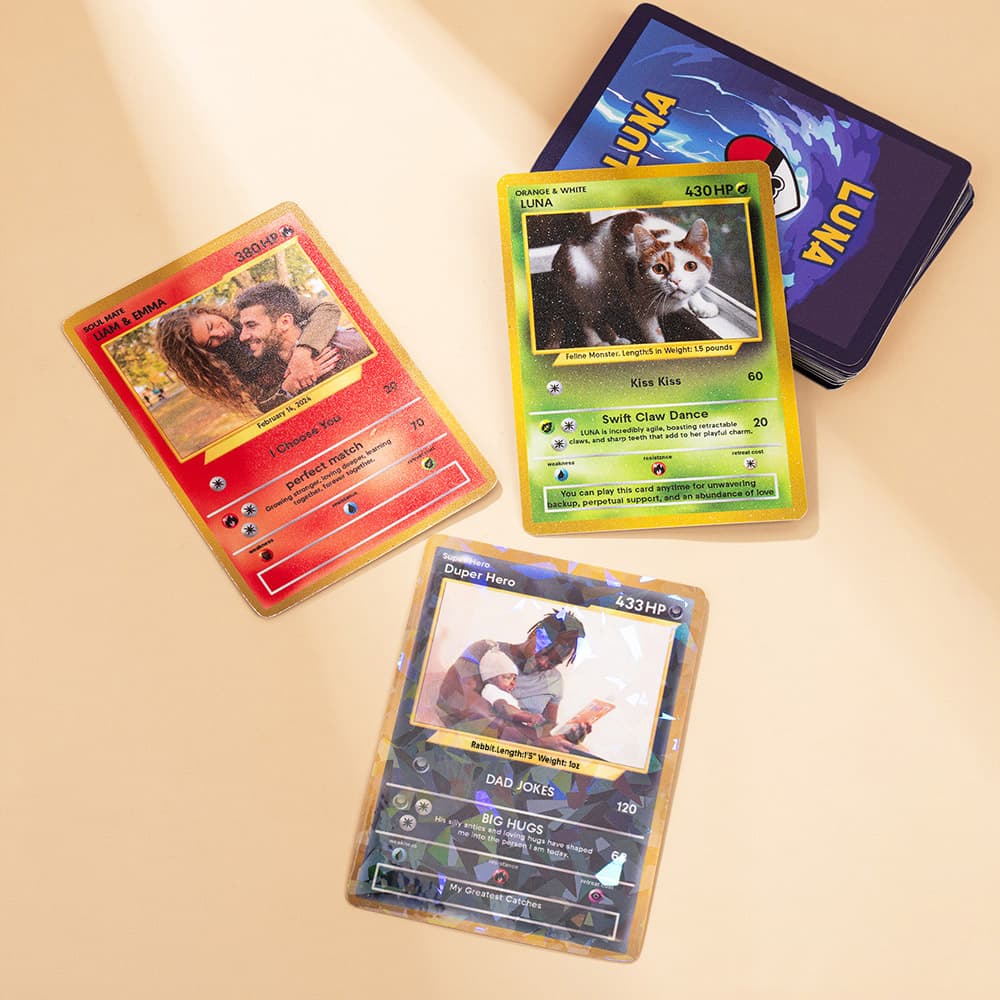 Henkilökohtainen Funny Glitter Classic TCG Poke Card valokuva ja suojaava kansi korttipeli kokoelma syntymäpäivälahja lapsille pariskunta