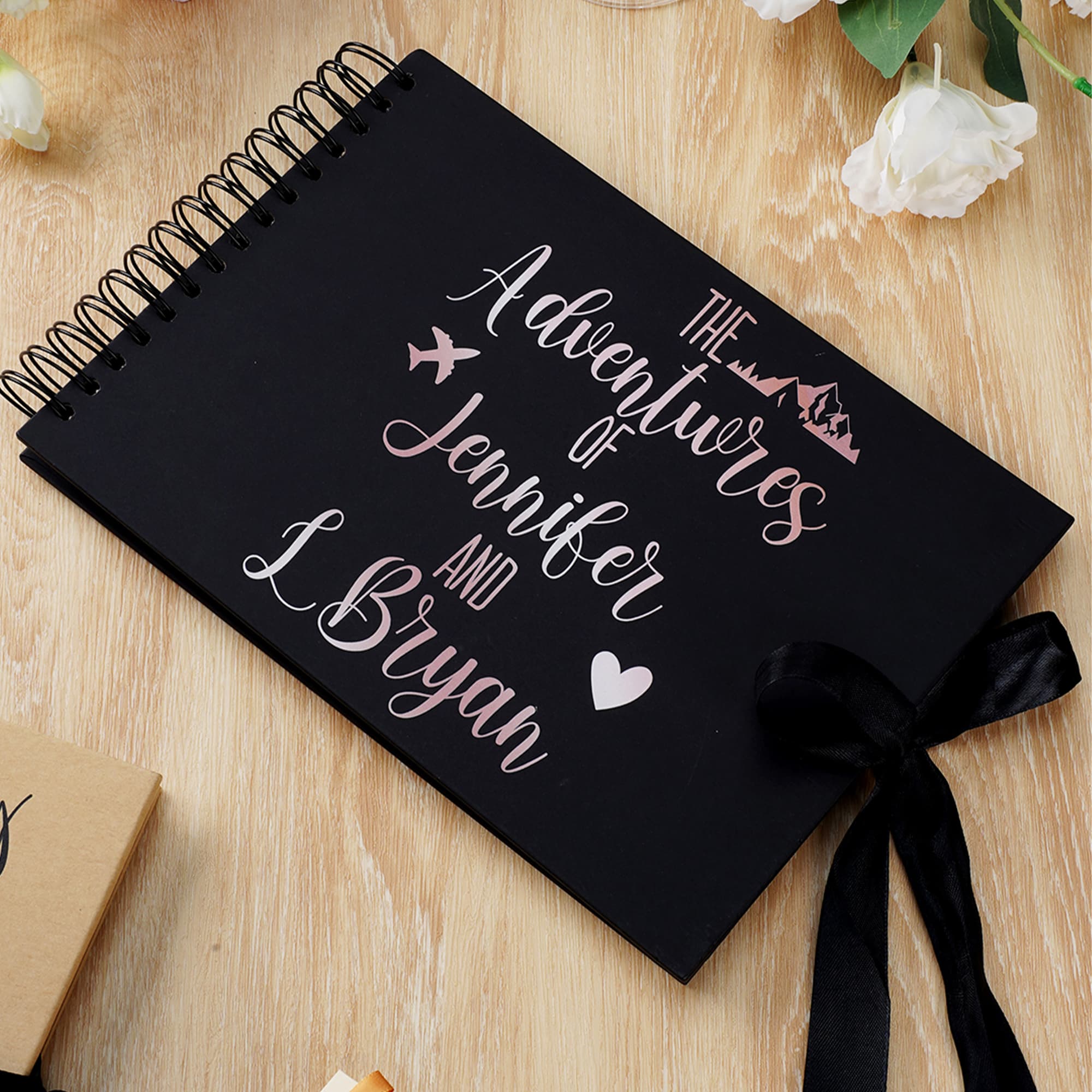 Henkilökohtainen romanttinen Line Art Photo Album leikekirja nimi ja teksti vuosipäivä Ystävänpäivä lahja pariskunnalle rakastettu yksi