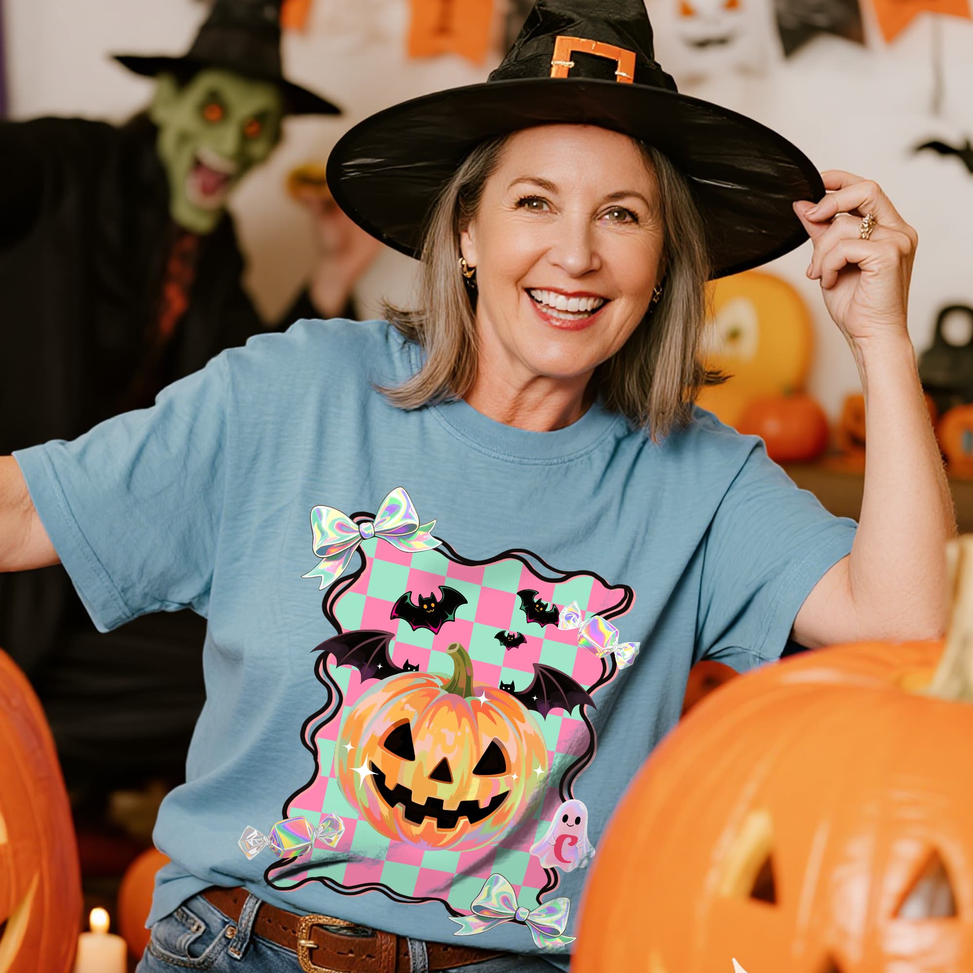 Henkilökohtainen Halloween teema Preppy Coquette T-paita hikipaita Initial Halloween Party lahja perheelle ystäville