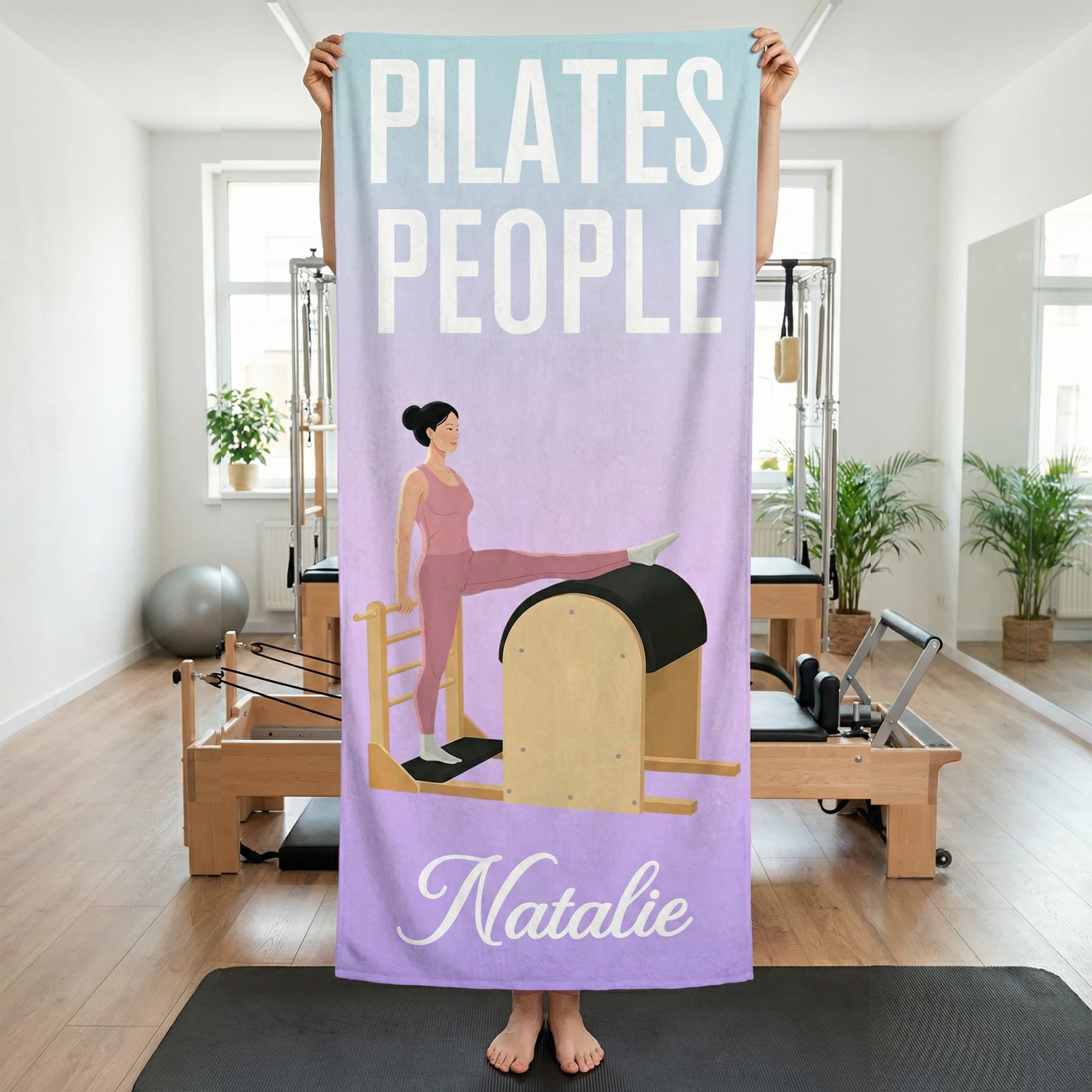 Henkilökohtainen sarjakuva Pilates Character Gradient Color Pilates-pyyhe nimellä Urheilutarvikkeet Syntymäpäivä Fitness-lahja Pilates Loverille