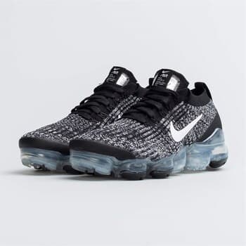 Kengät Nike  Wmns Air Vapormax Flyknit 3  36 1/2