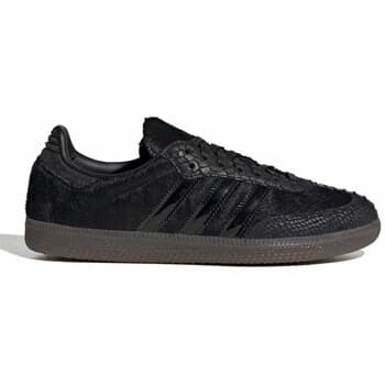 Kengät adidas  IH9149  39 1/3