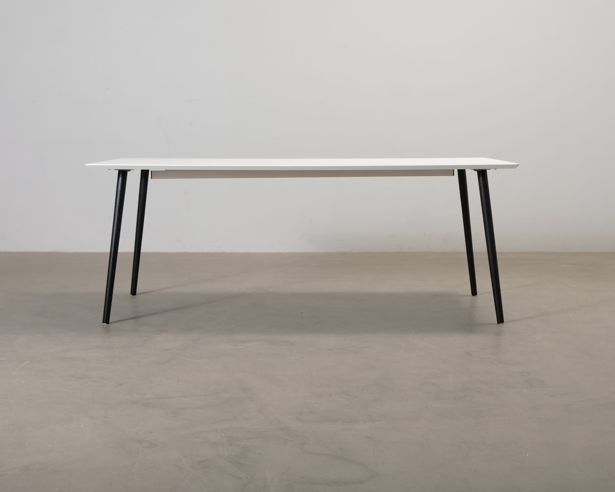 Sofacompany Allie ruokapöytä 200 cm valkoinen