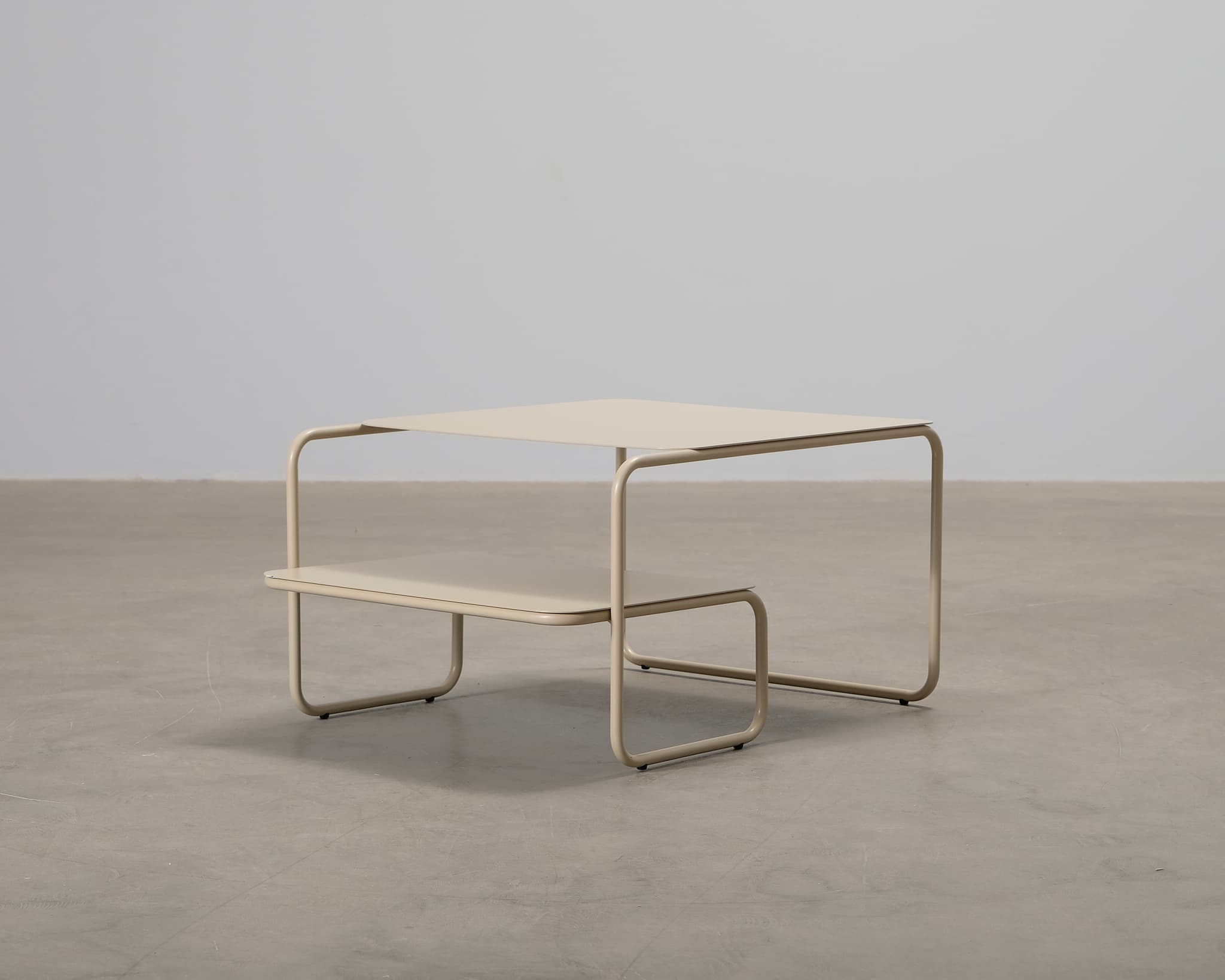 Ferm Living Level sohvapöytä beige