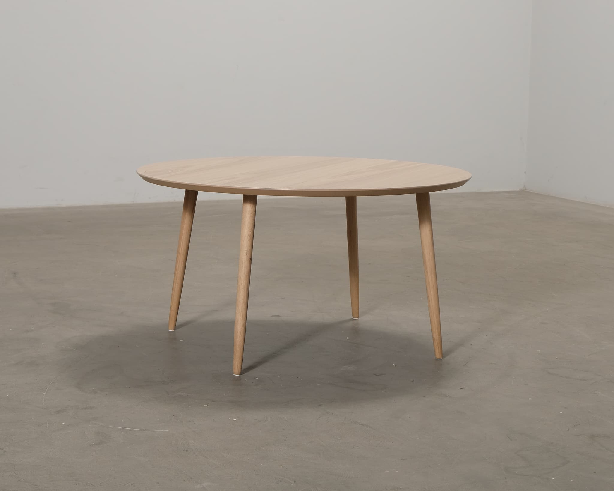 Sofacompany Hubert sohvapöytä ø 90 cm tammi view 2