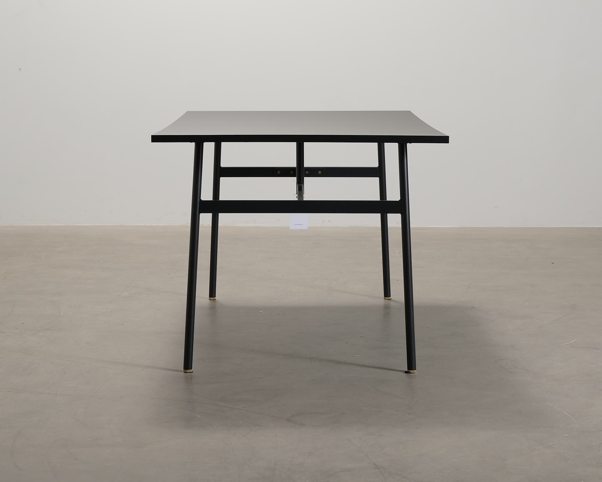 Normann Copenhagen Union pöytä 160 cm musta view 2