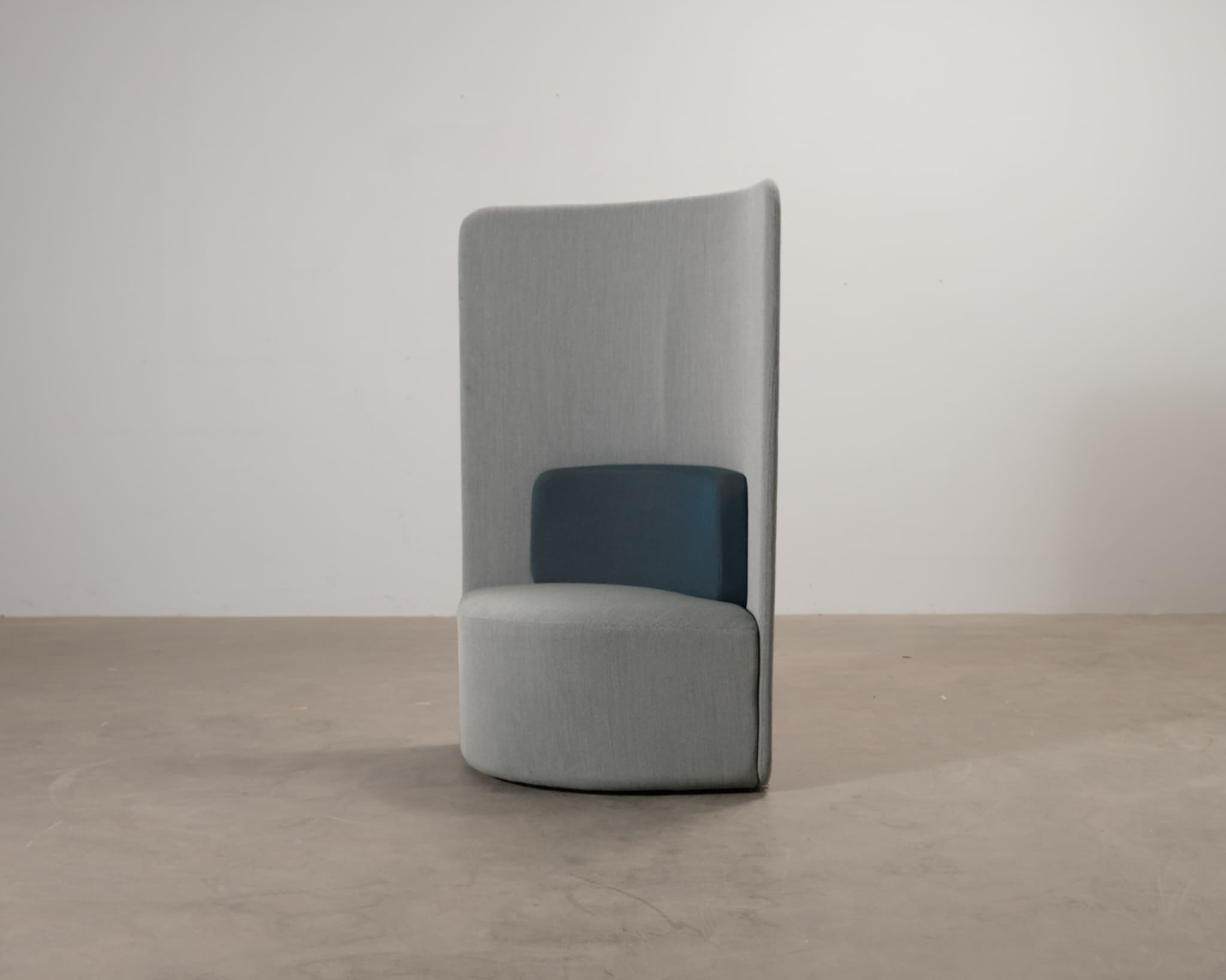 Boss Design Shuffle tuoli sermillä