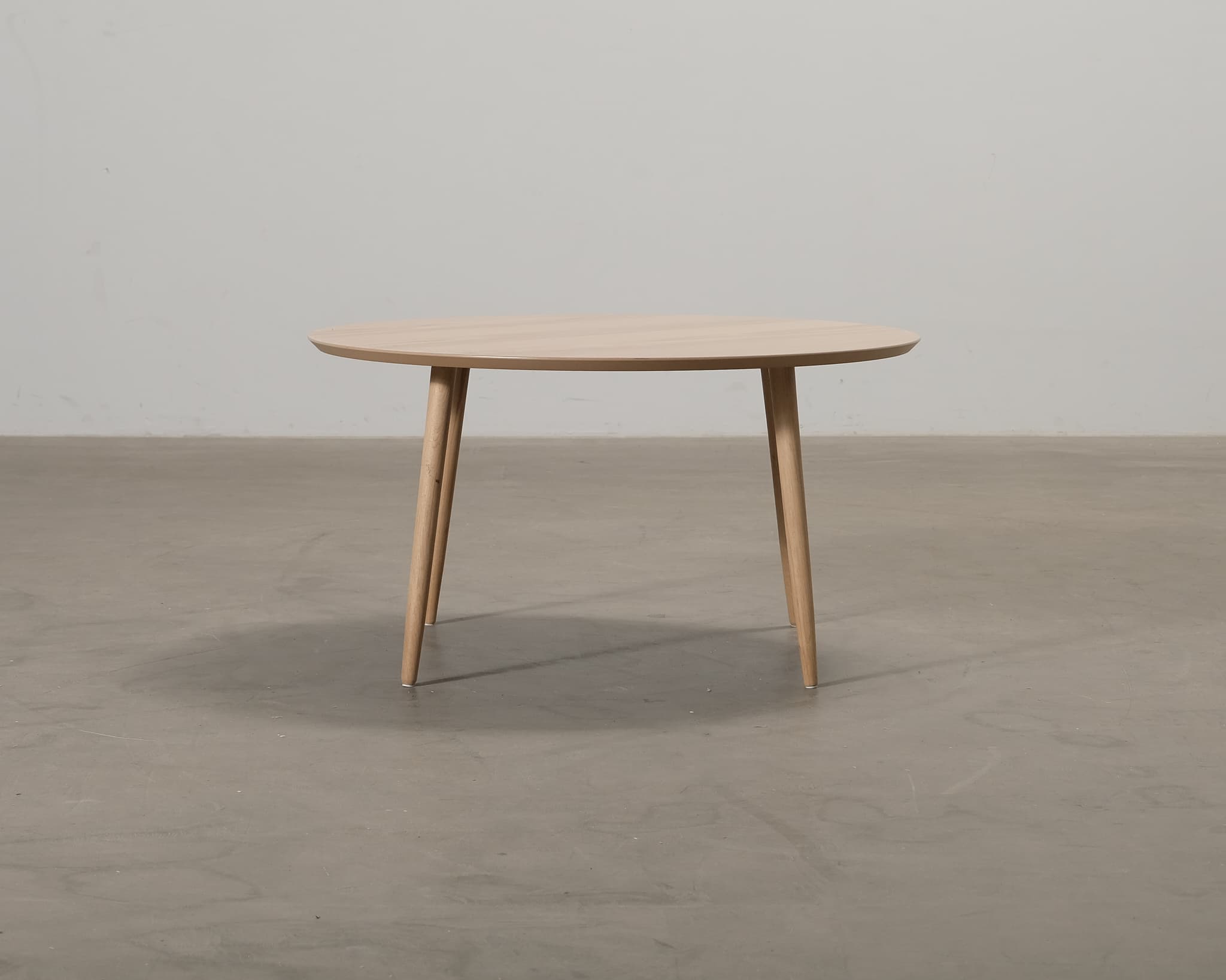 Sofacompany Hubert sohvapöytä ø 90 cm tammi