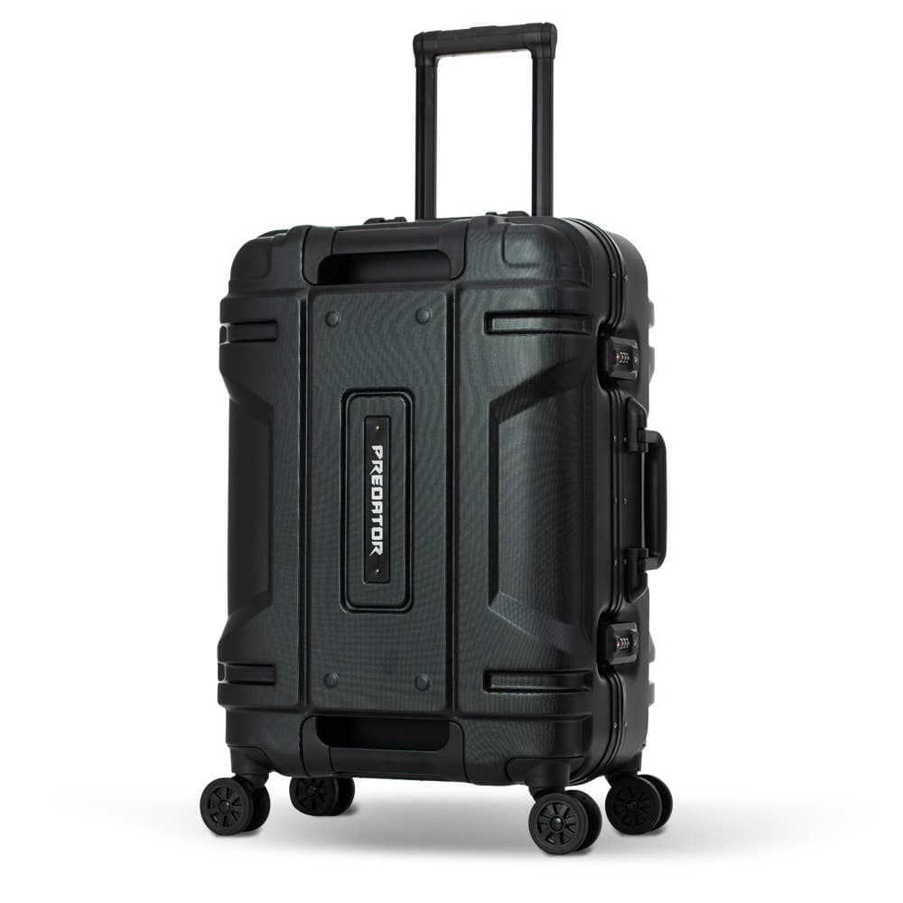 Predator Kestävä Matkalaukku 22"