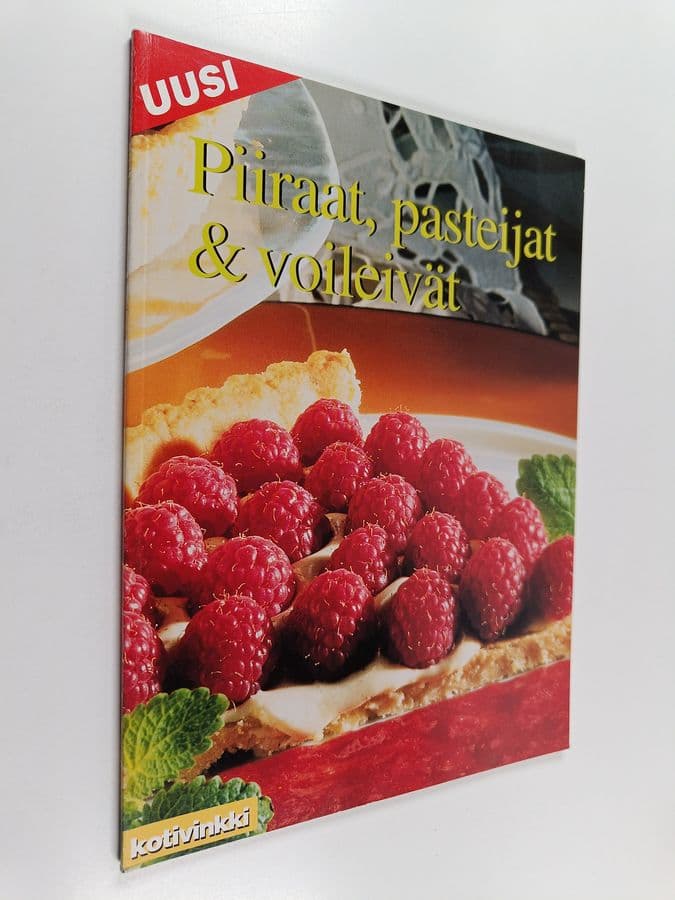 Maria Manninen : Piiraat, pasteijat & voileivät