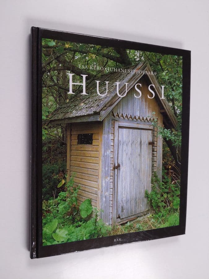 Juhani Seppovaara ym. : Huussi