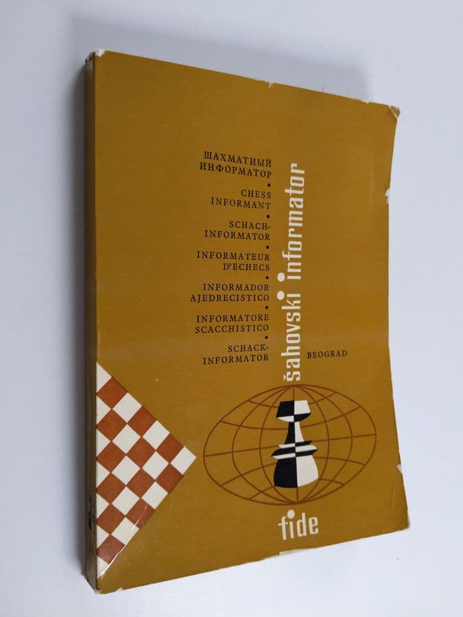 Chess informant 88 : Šahovski informator ; Schachinformator ; Informateur d'echecs ; Informador ajedrecistico ; Shackinformator