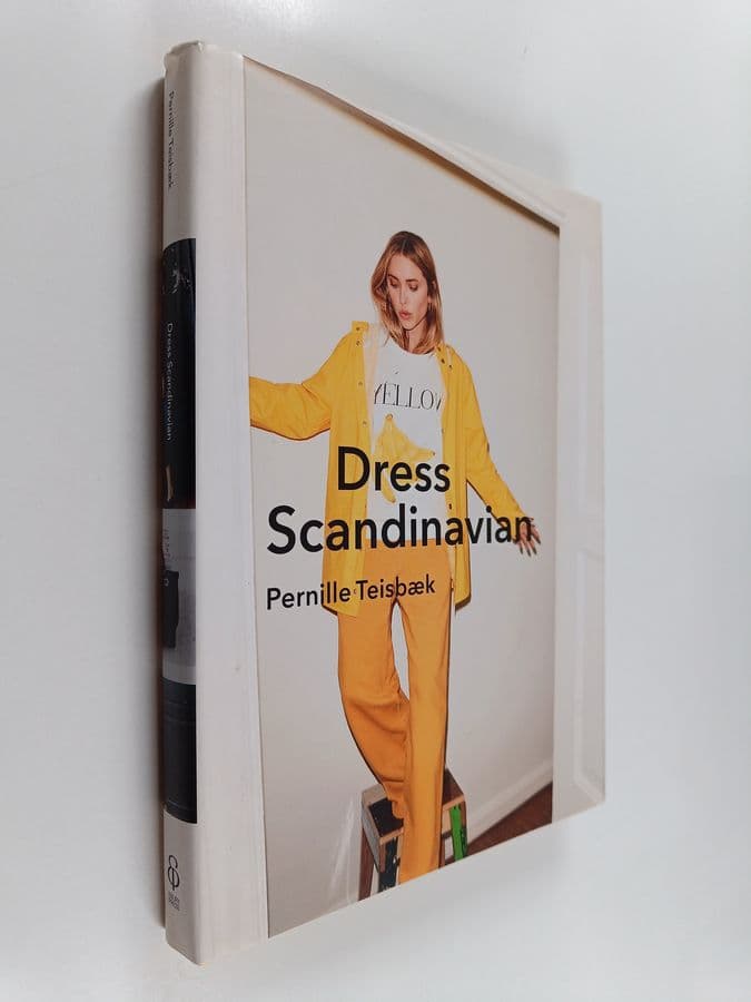 Pernille Teisbæk : Dress Scandinavian