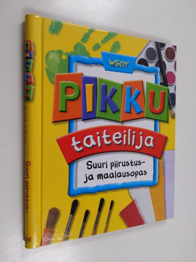 Sue Nicholson : Pikku taiteilija : suuri piirustus- ja maalausopas