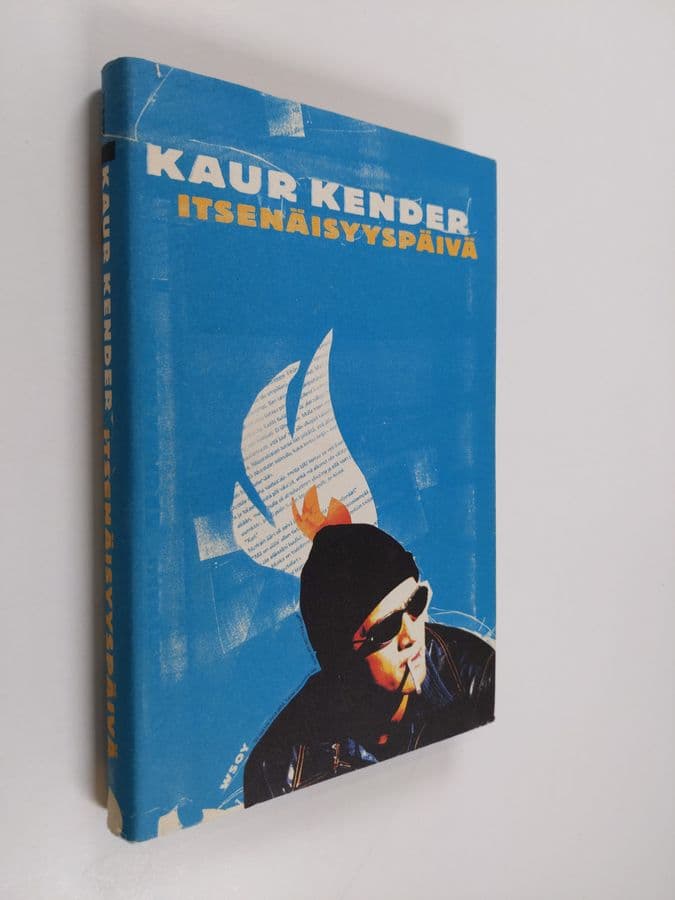 Kaur Kender : Itsenäisyyspäivä, eli, Lätinää ajasta, kun Virossa ei vielä tingattu rajasta