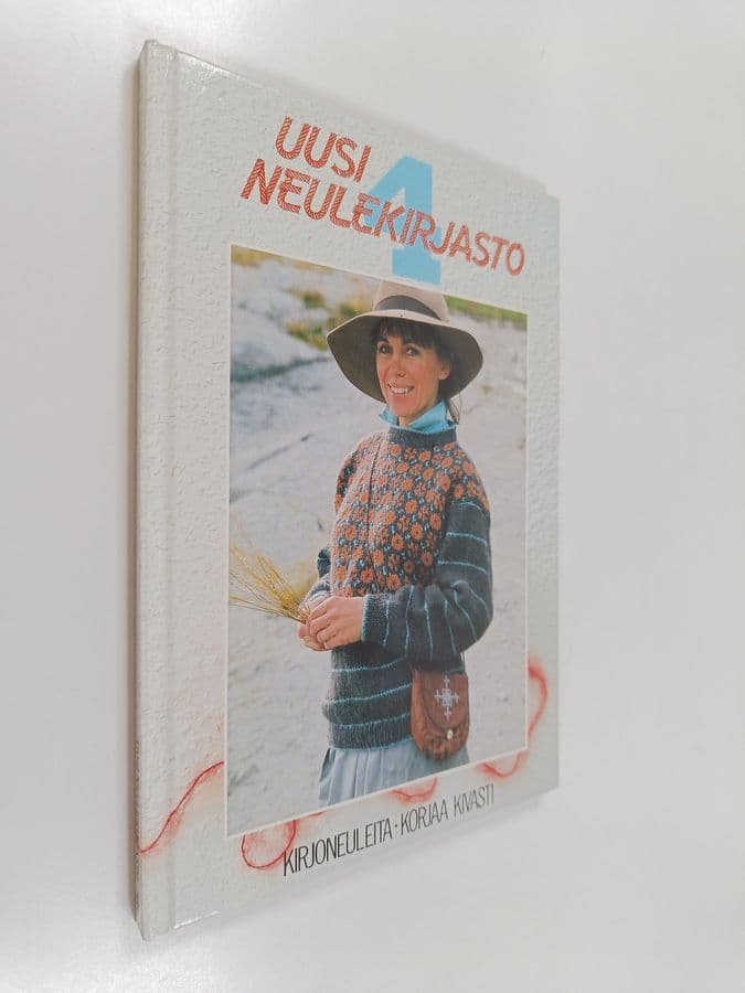 Uusi neulekirjasto 4 : Kirjoneuleita ; Korjaa kivasti