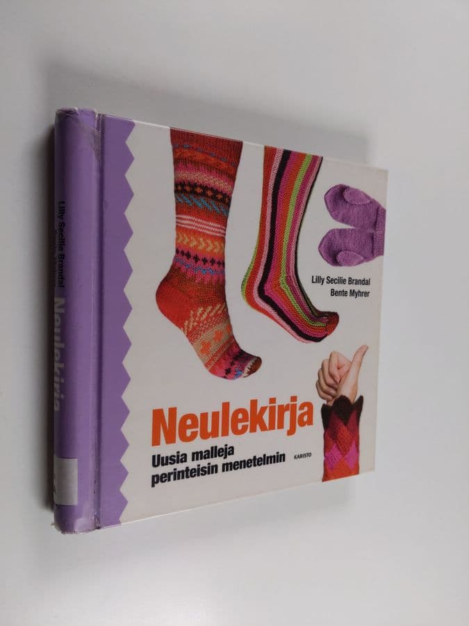 Lilly Secilie Brandal : Neulekirja : uusia malleja perinteisin menetelmin