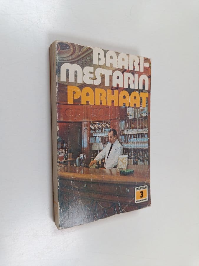 koonnut Ragnvi Gylder : Baarimestarin parhaat : cocktailien, long drinkien ynnä muiden juomien sekoitusohjeet