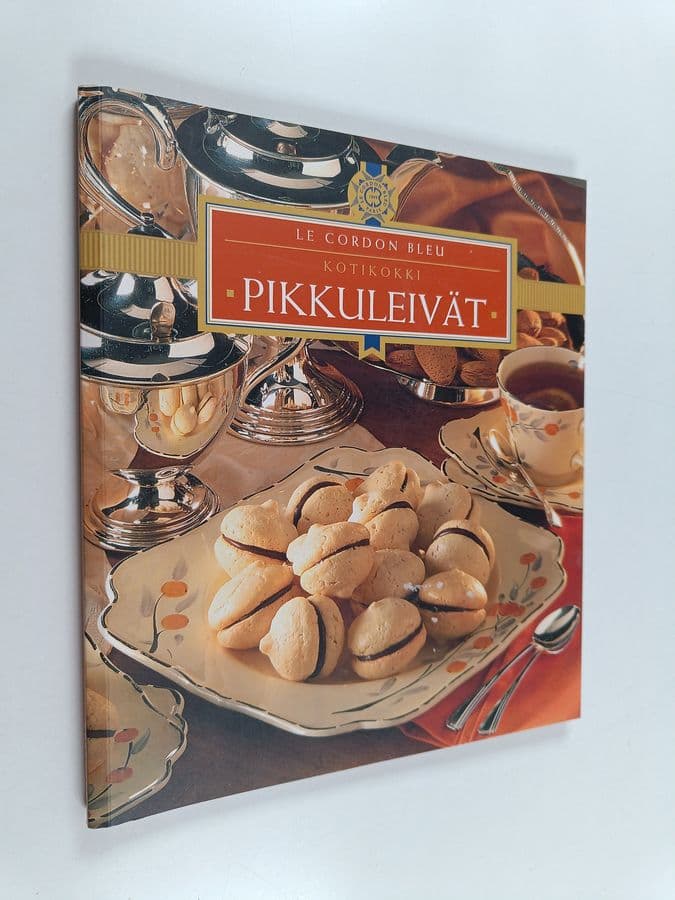 Kay Halsey : Pikkuleivät