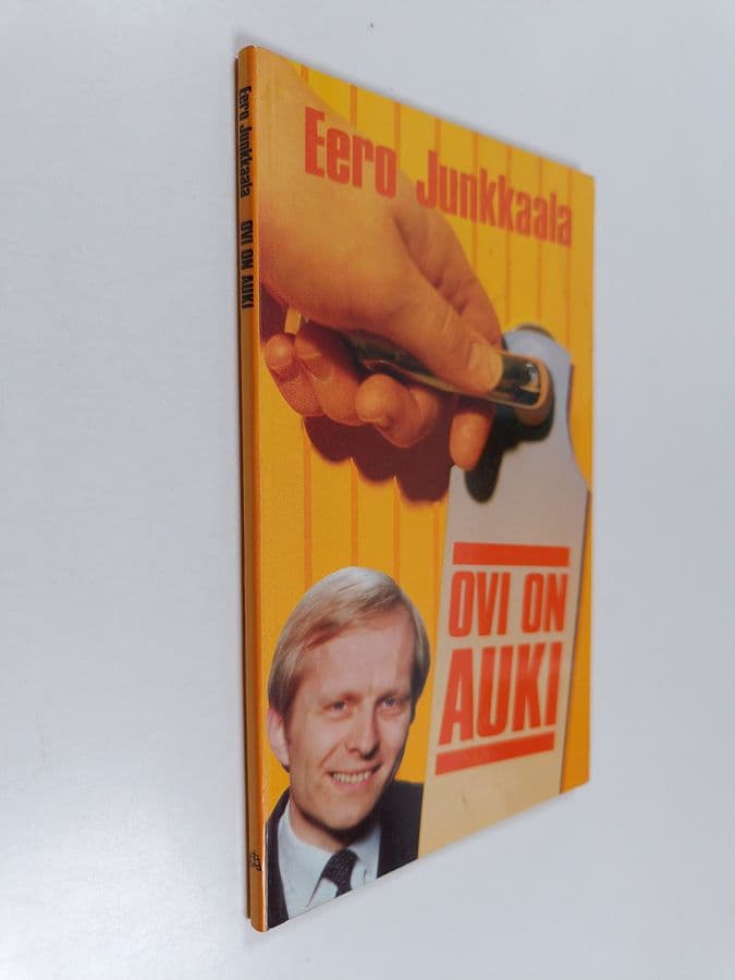 Eero Junkkaala : Ovi on auki