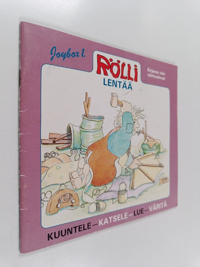 Allu Tuppurainen : Rölli lentää