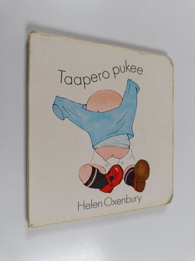 Helen Oxenbury : Taapero pukee