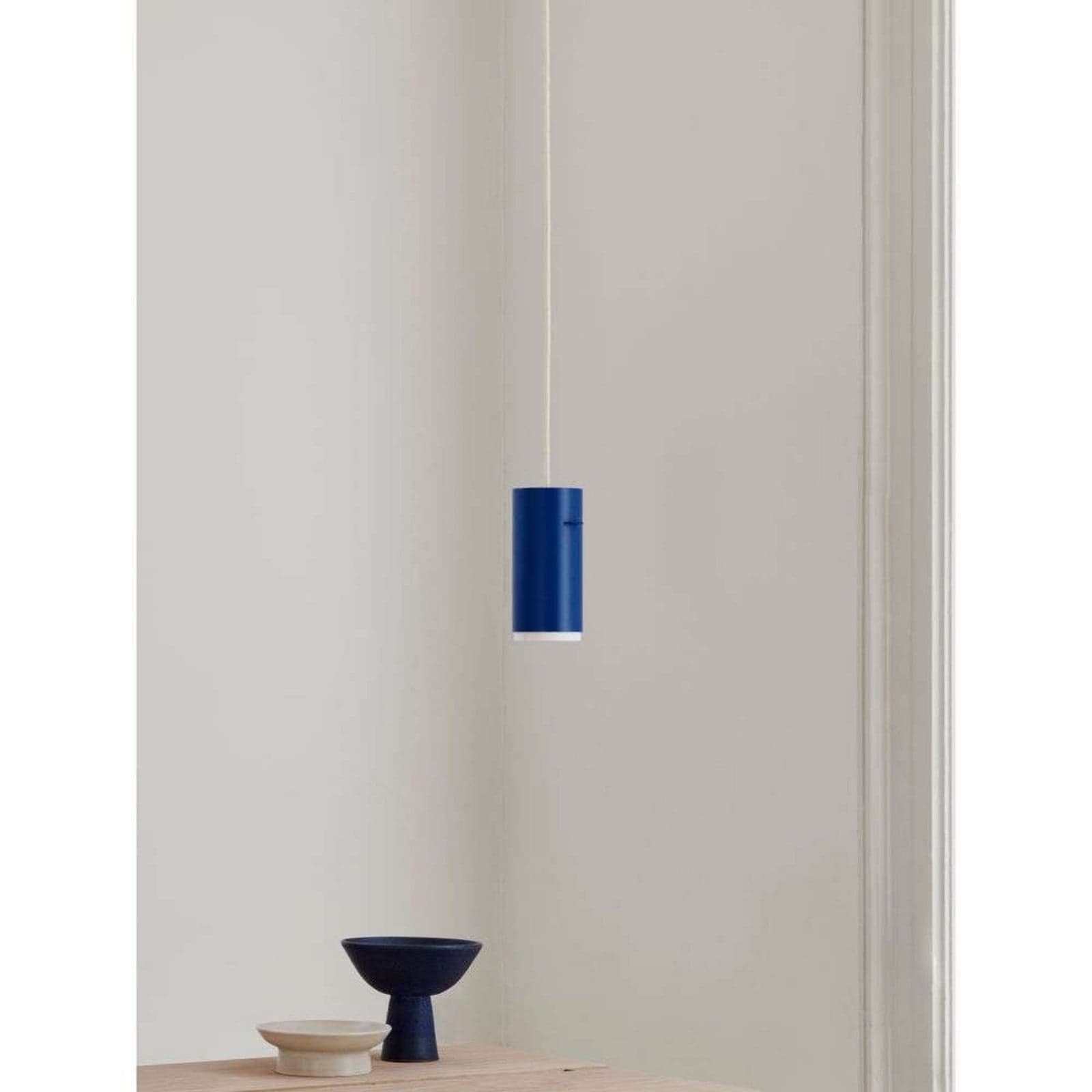 Tube Riippuvalaisin Small Deep Blue - Moebe - Olohuone - Alumiini
