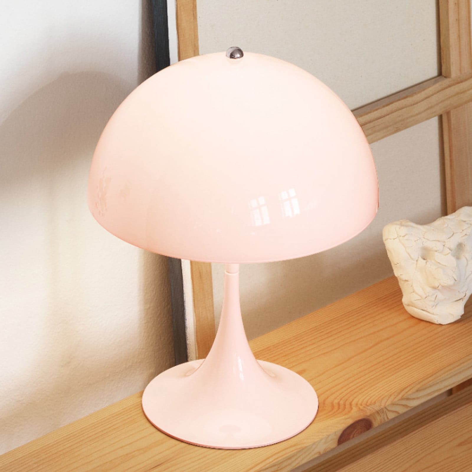Panthella 250 PORTABLE LED-akkuvalo, vaaleanpunainen Louis Poulsen - Olohuone - Moderni - Muovi - Varjostimella