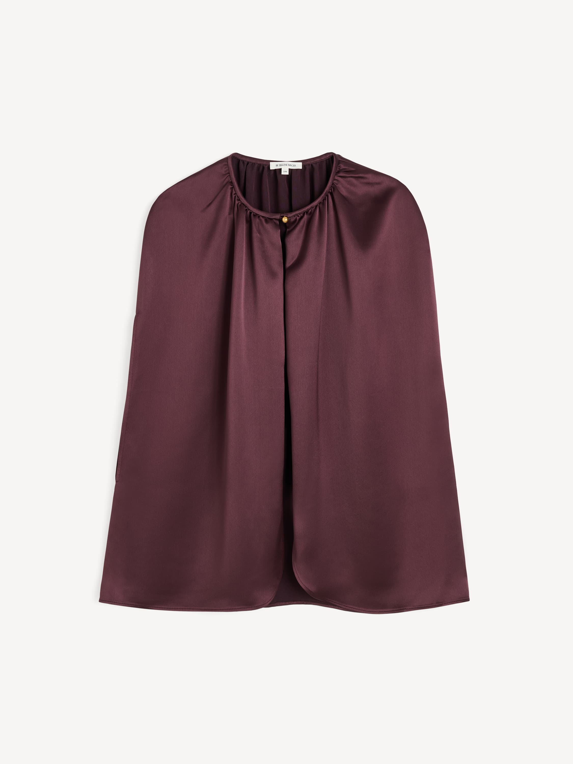 Dallias satin cape